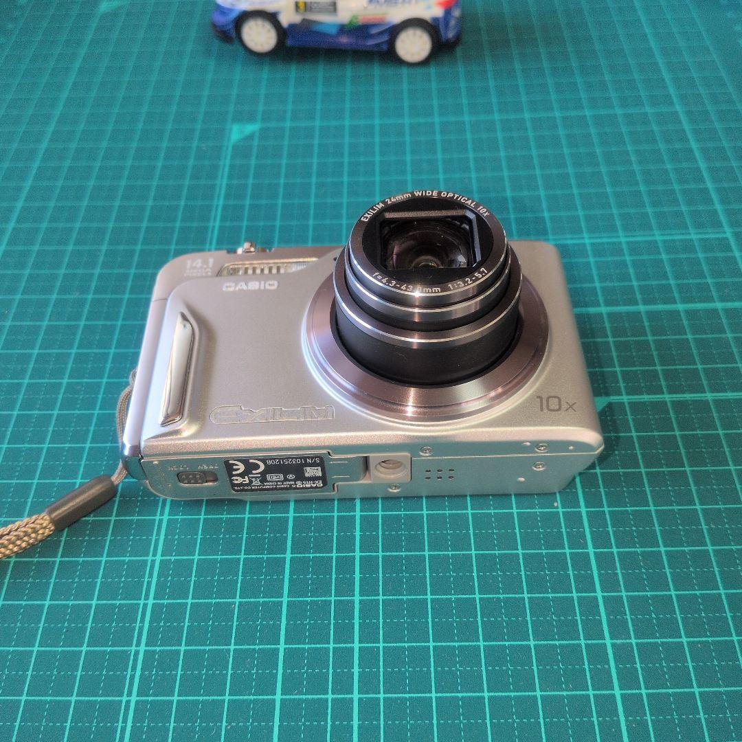 CASIO EX-H15 コンパクトデジタルカメラ