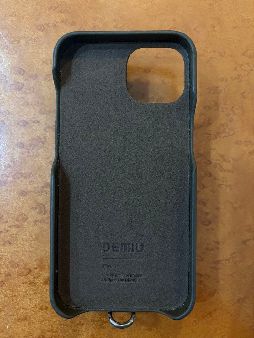 DEMUI バロン　iPhone13、14用ケース エトープ