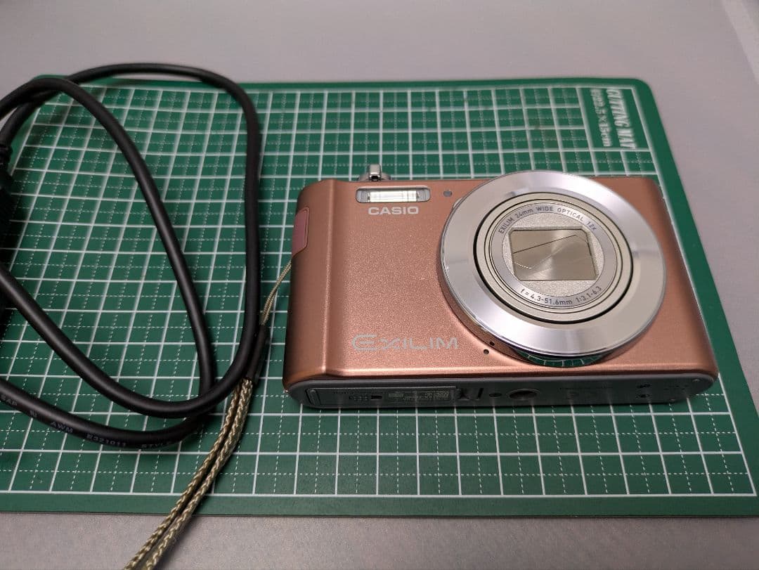 デジタルカメラ CASIO zs260