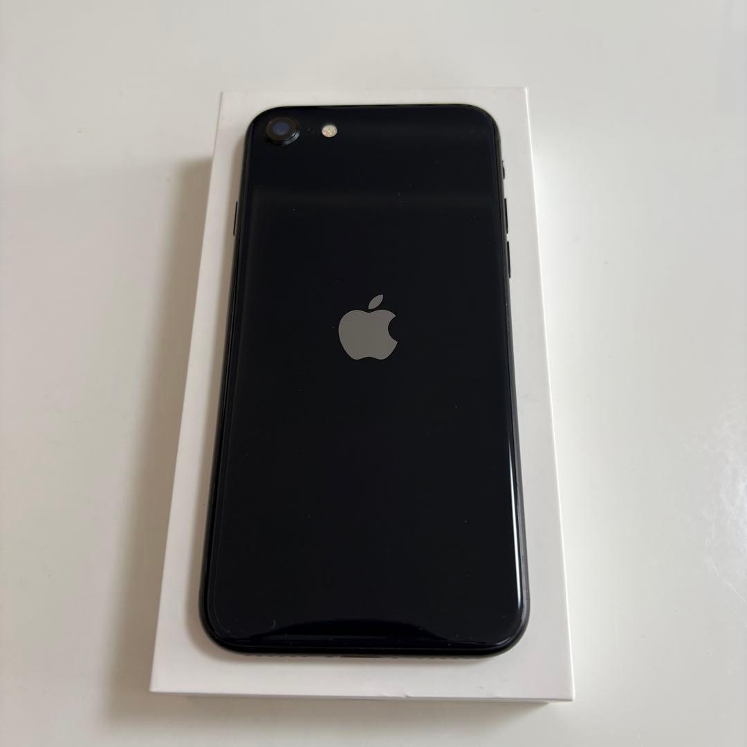 【美品】iPhoneSE3 64GB ミッドナイト SIMフリー