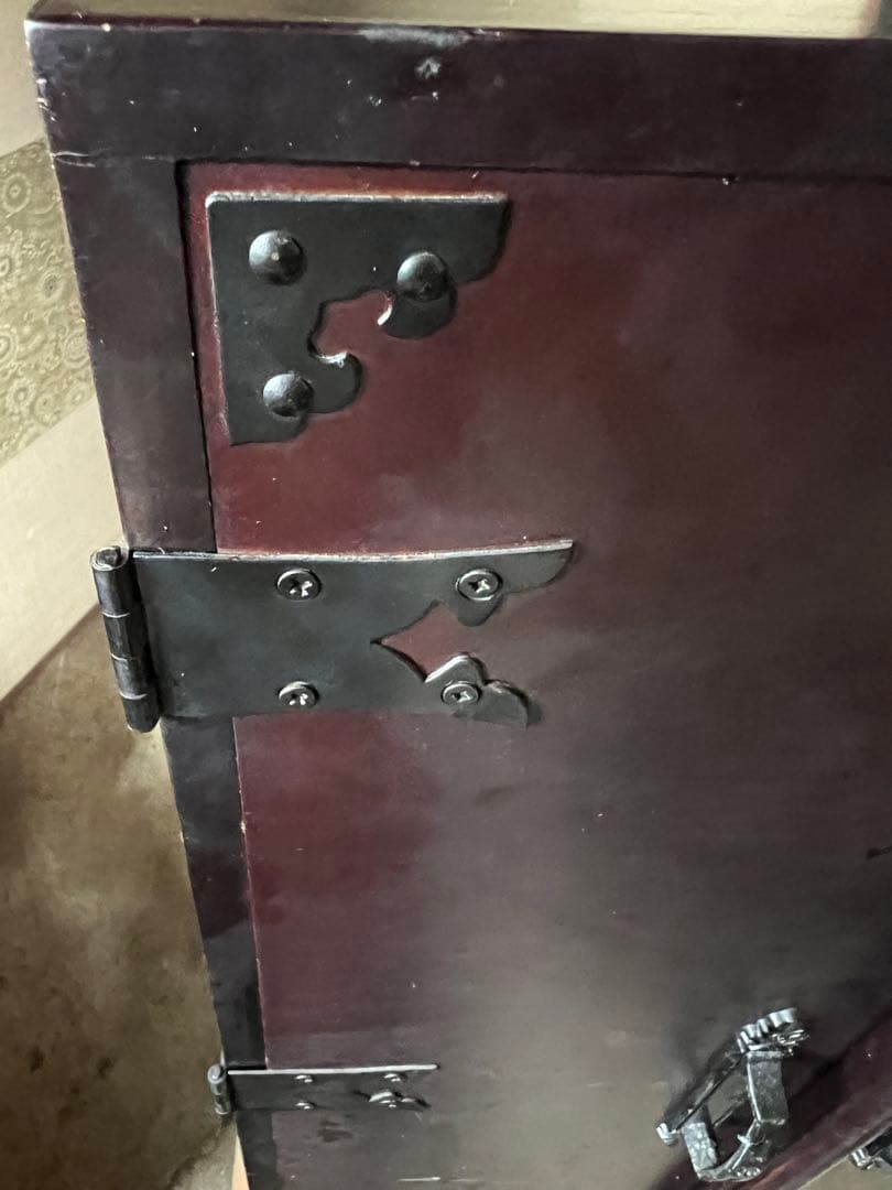 掛け軸用桐箪笥　掛け軸桐箪笥　掛軸箪笥　お茶道具　仕切りあり