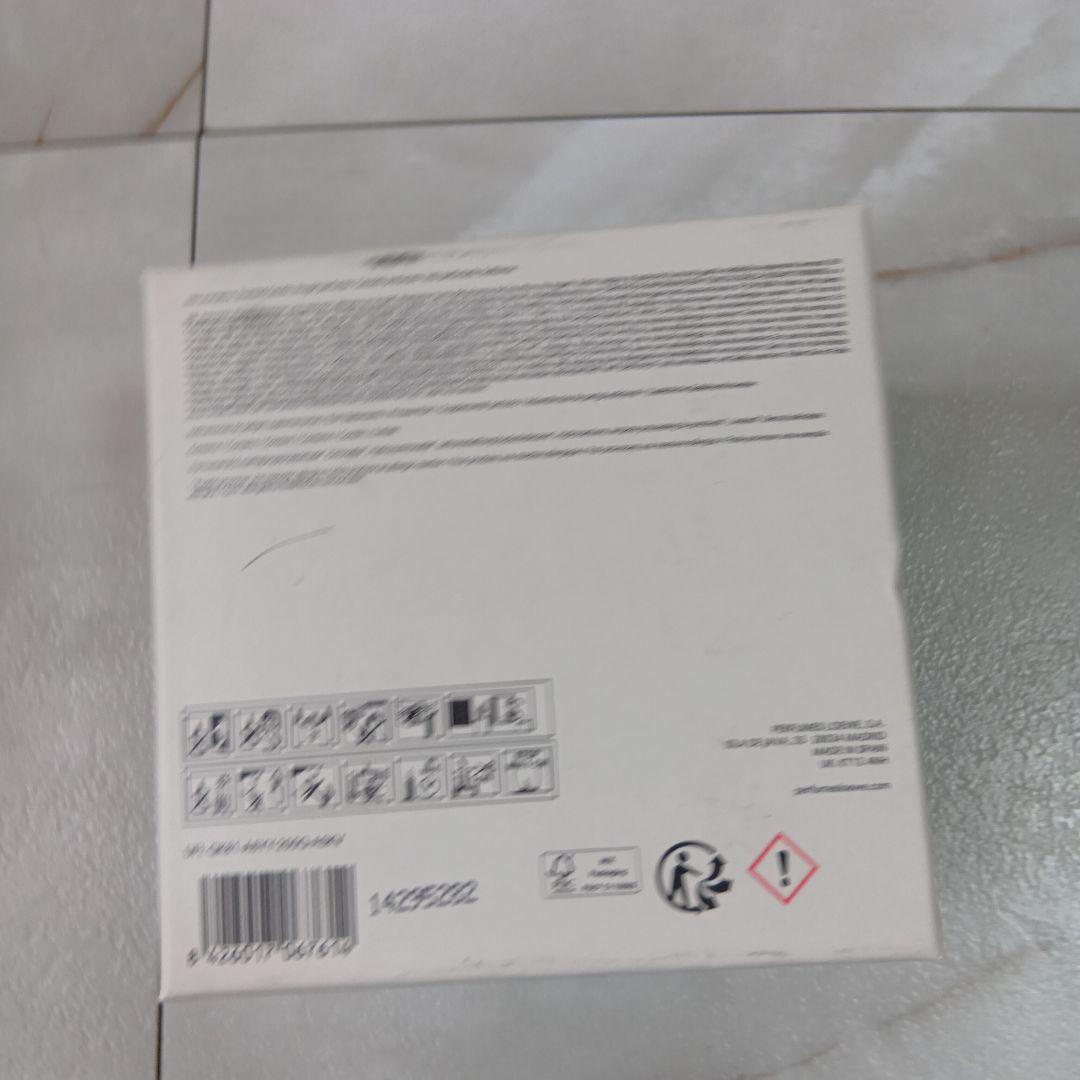 ロエベ　ハニーサックル　キャンドル　新品