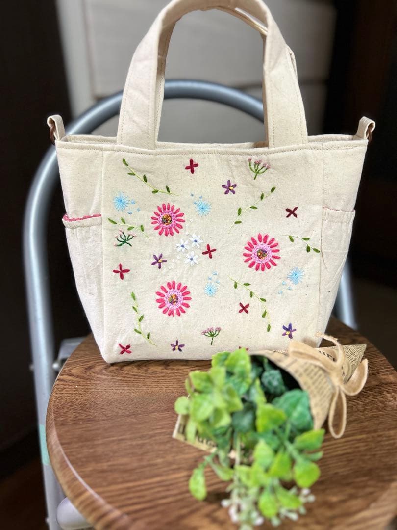花柄刺繍トートバッグフリルショルダー