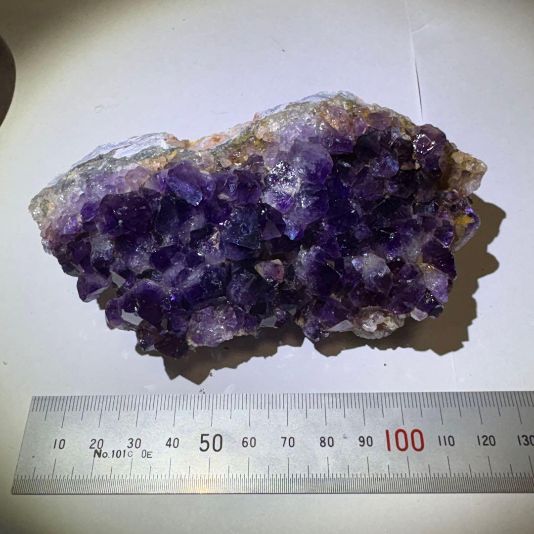 「天然アメジスト クラスター 原石 紫水晶 台座付き インテリア」