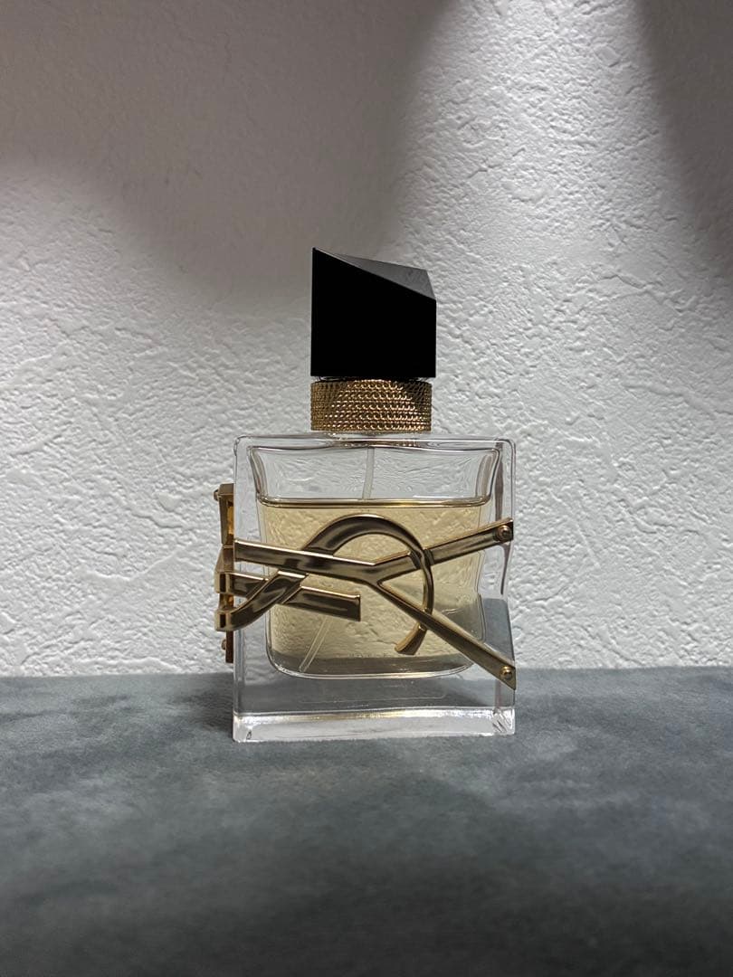 イブサンローラン Libreリブレ オーデパルファムEDP 香水 箱付き