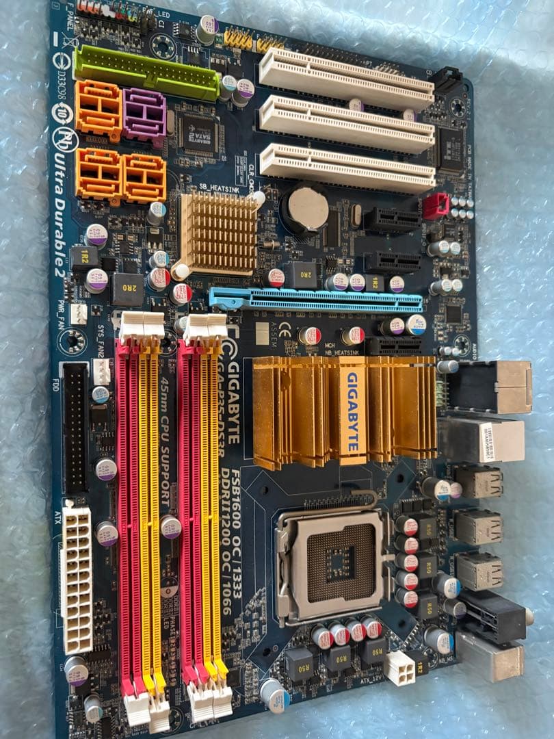 GIGABYTE GA-EP45-UD3P ATXマザーボード