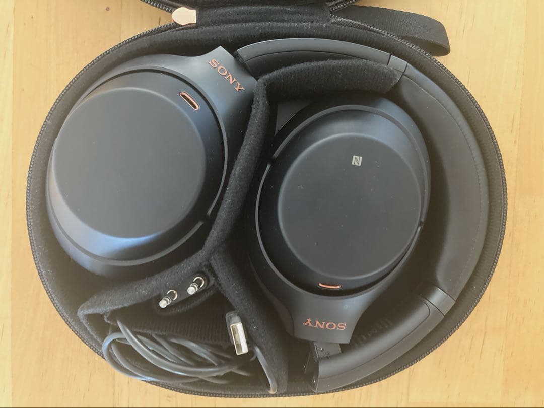 美品 SONY WH-1000XM3 ノイズキャンセリング ワイヤレスヘッドホン