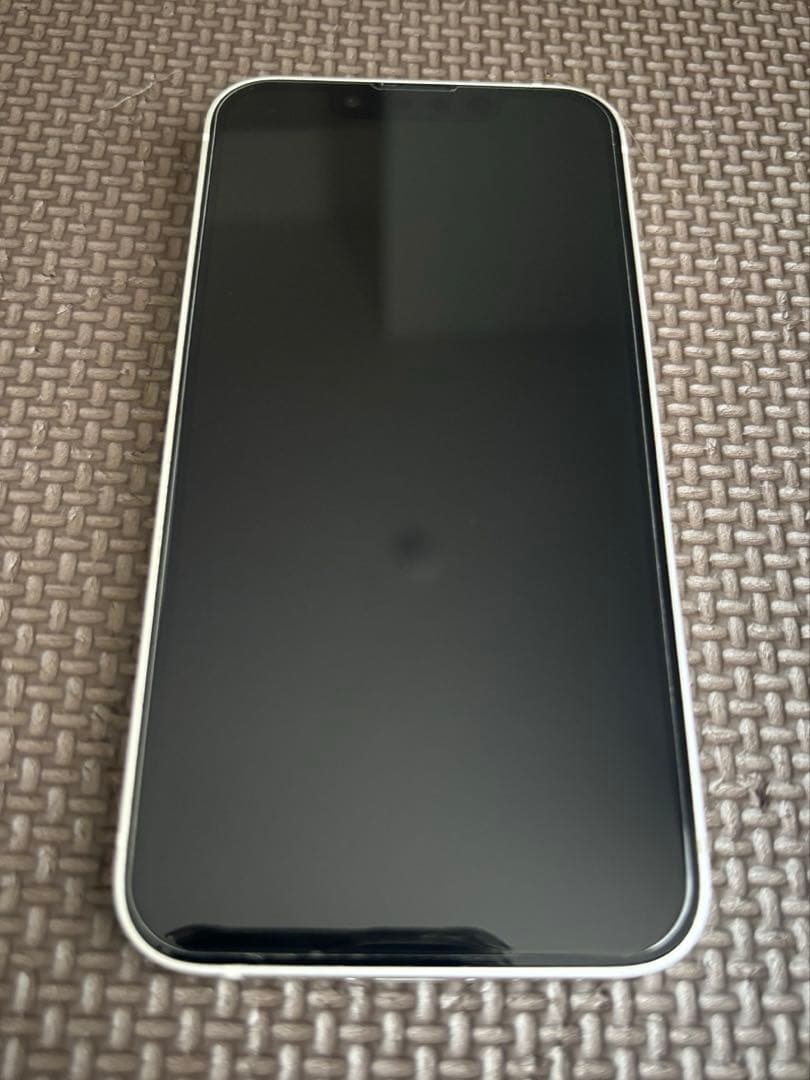 美品Apple iPhone 13 mini 128GB スターライト