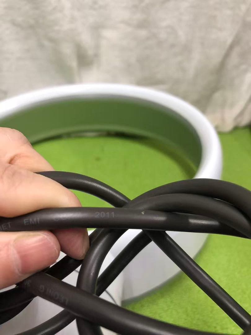 ダイソン テーブルファン 30cm エアマルチプライヤー AM01