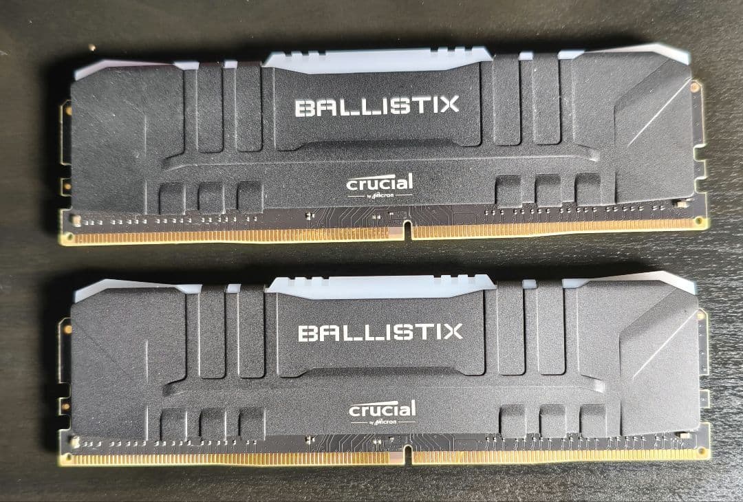メモリ CRUCIAL BALLISTIX（RGB） 3200MHz 8GB×2