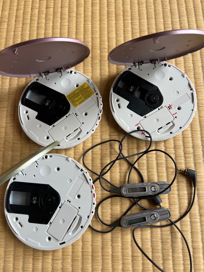 Panasonic ポータブルCDプレーヤーSL- CT520-Y