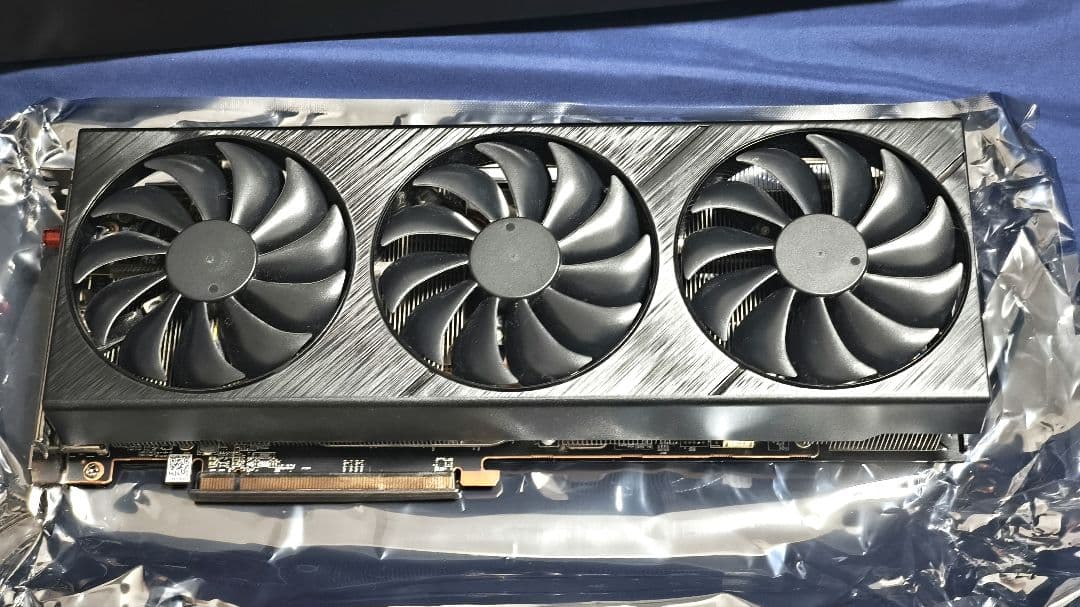Radeon RX6800 16GB グラフィックボード
