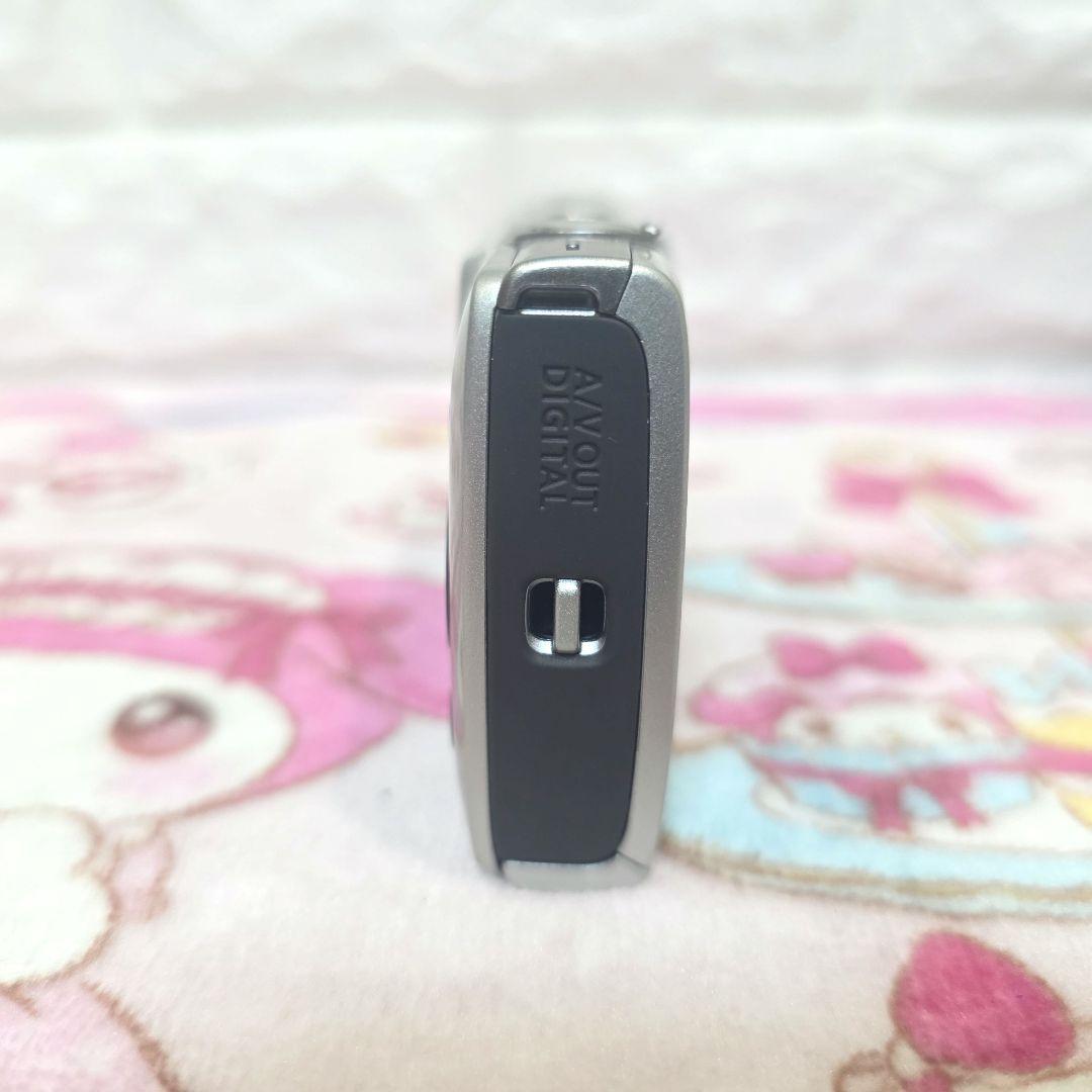 542【ほぼ未使用】Canon IXY 200 デジタルカメラ シルバー
