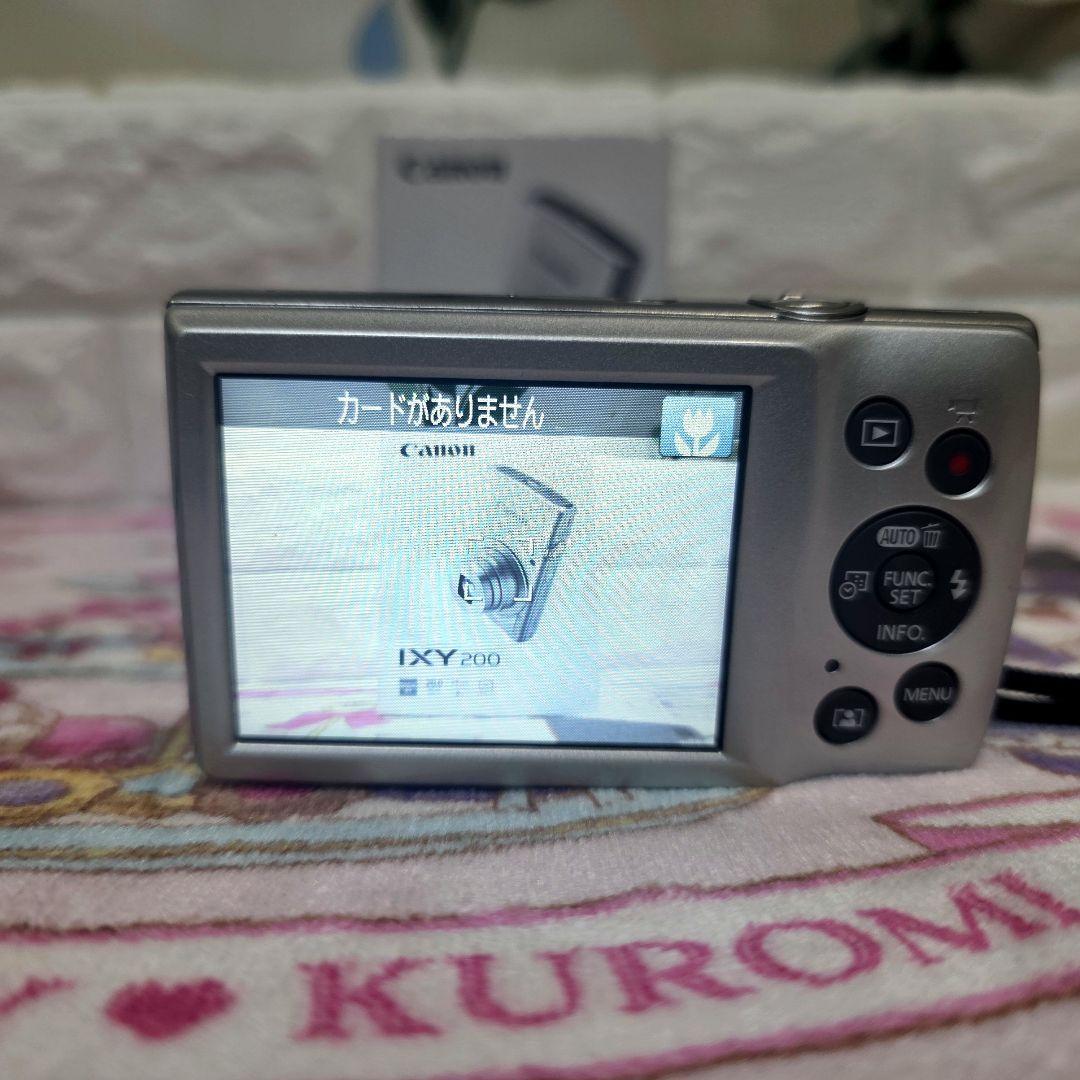 542【ほぼ未使用】Canon IXY 200 デジタルカメラ シルバー