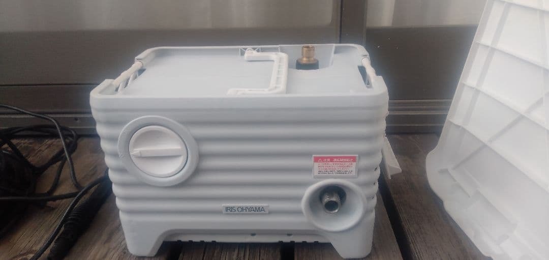 IRIS タンク式高圧洗浄機 SBT-512N