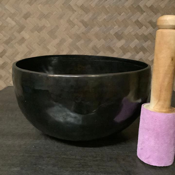 No16 チベット産 約22cmチベタン ブラックシンギングボウル