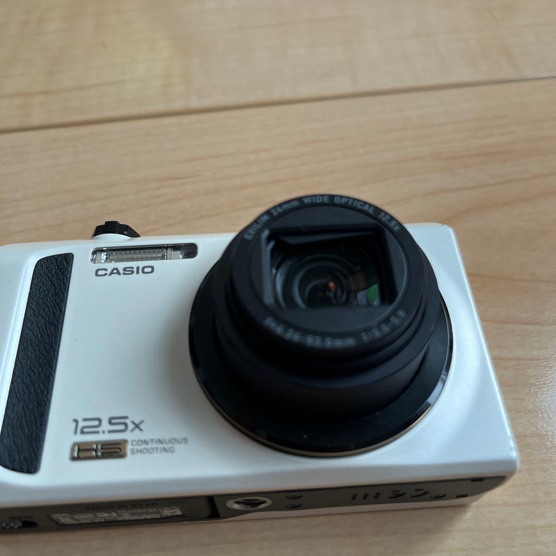 ジャンク品 CASIO EXILIM EX-ZR100