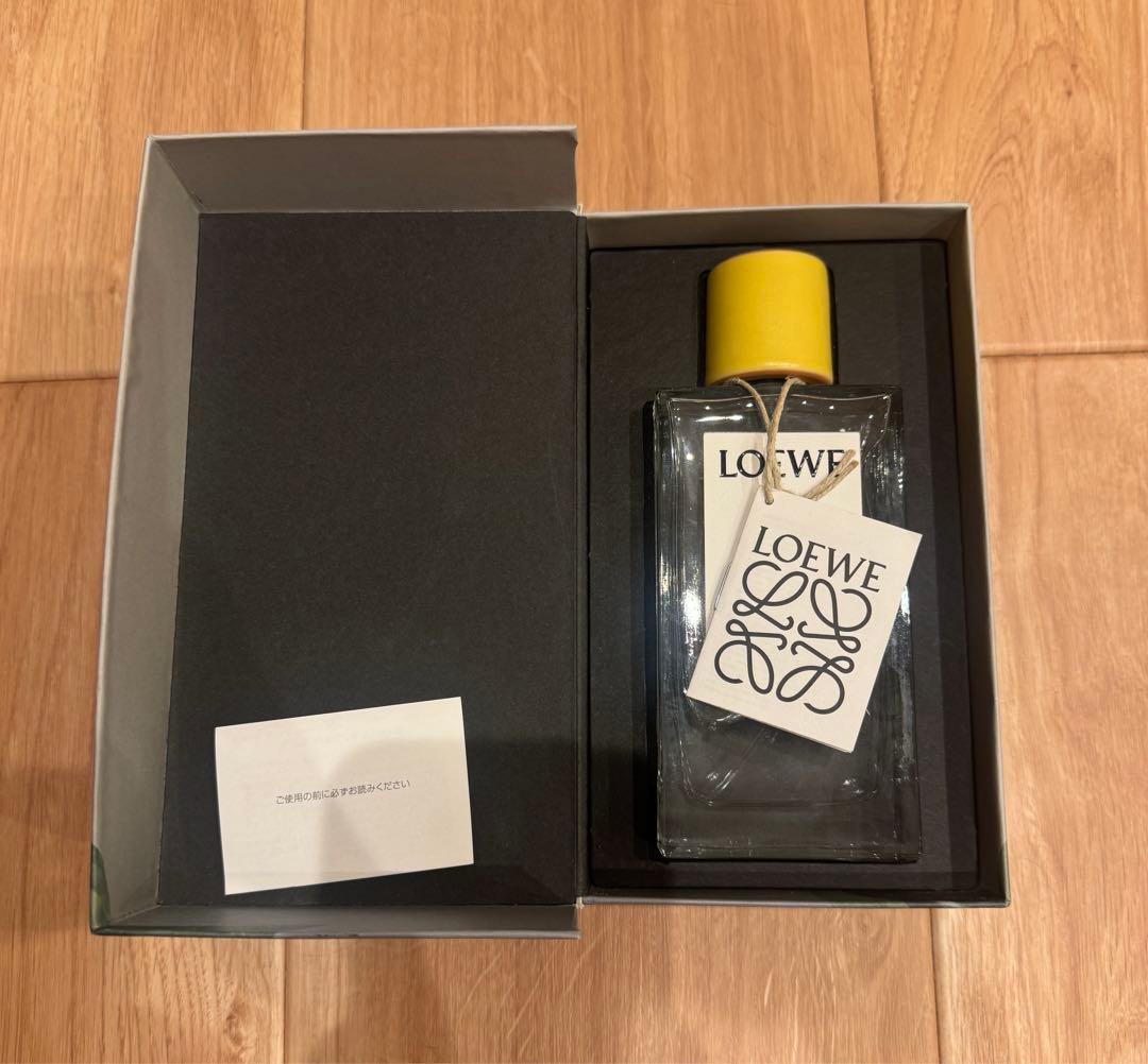 LOEWE HONEYSUCKLE ホームフレグランス 150ml