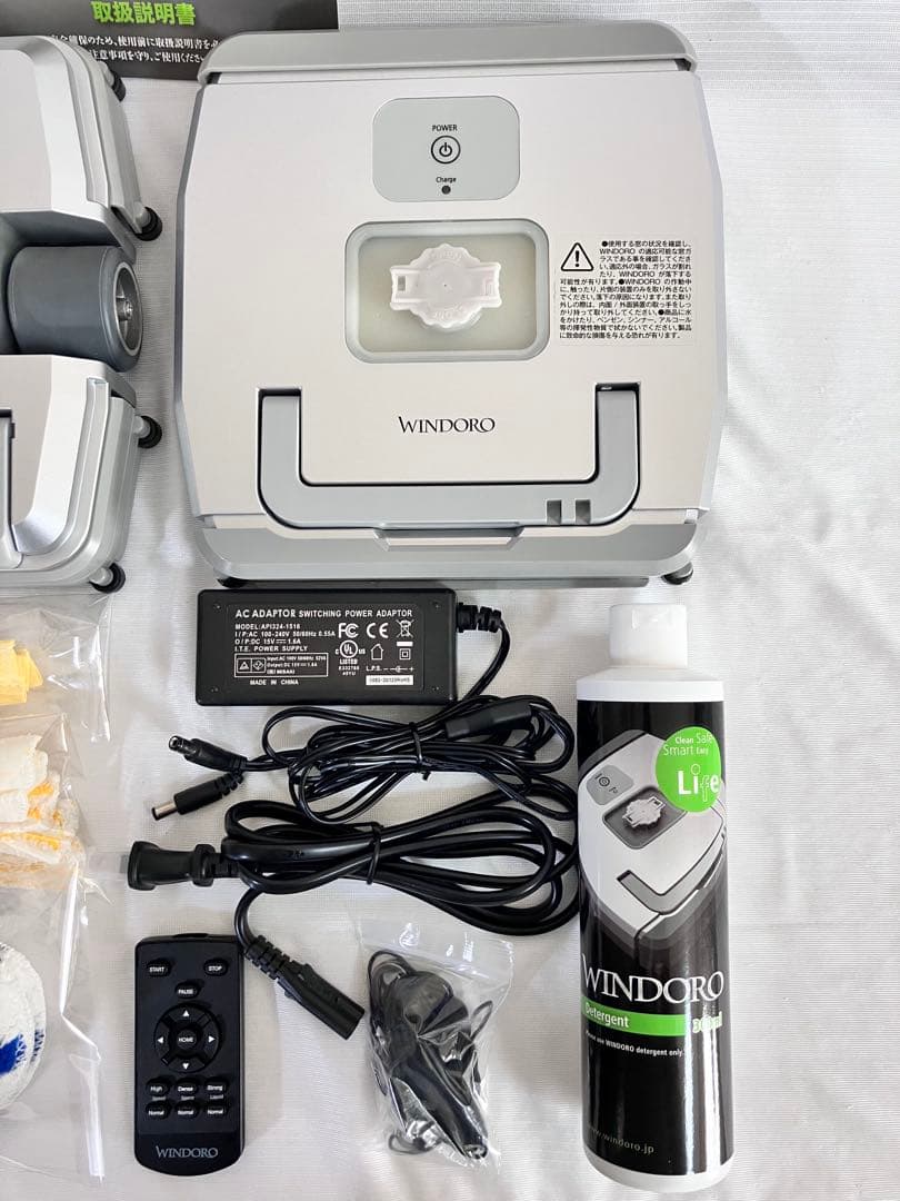 【美品】 WINDORO 窓拭きロボット　WCR-I001 ウィンドロ　お掃除