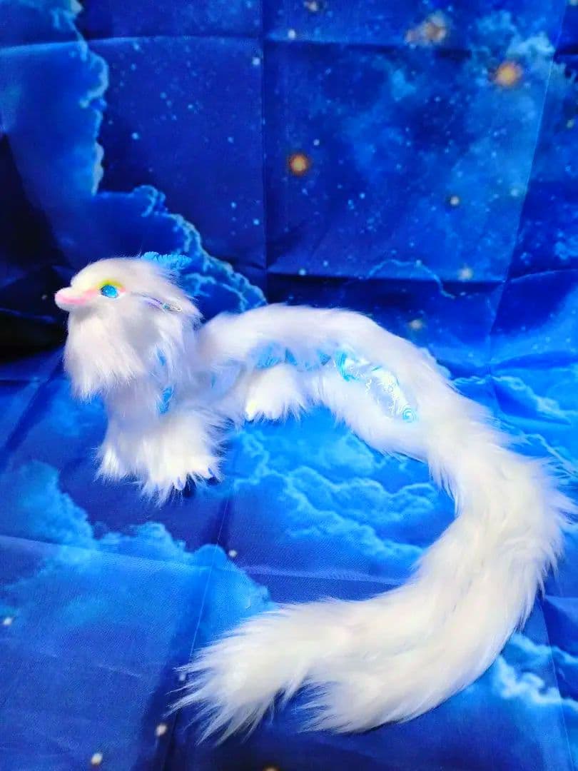 瞳が光る琉球ホタルガラス アートドール 龍 Dragonドラゴン artdoll