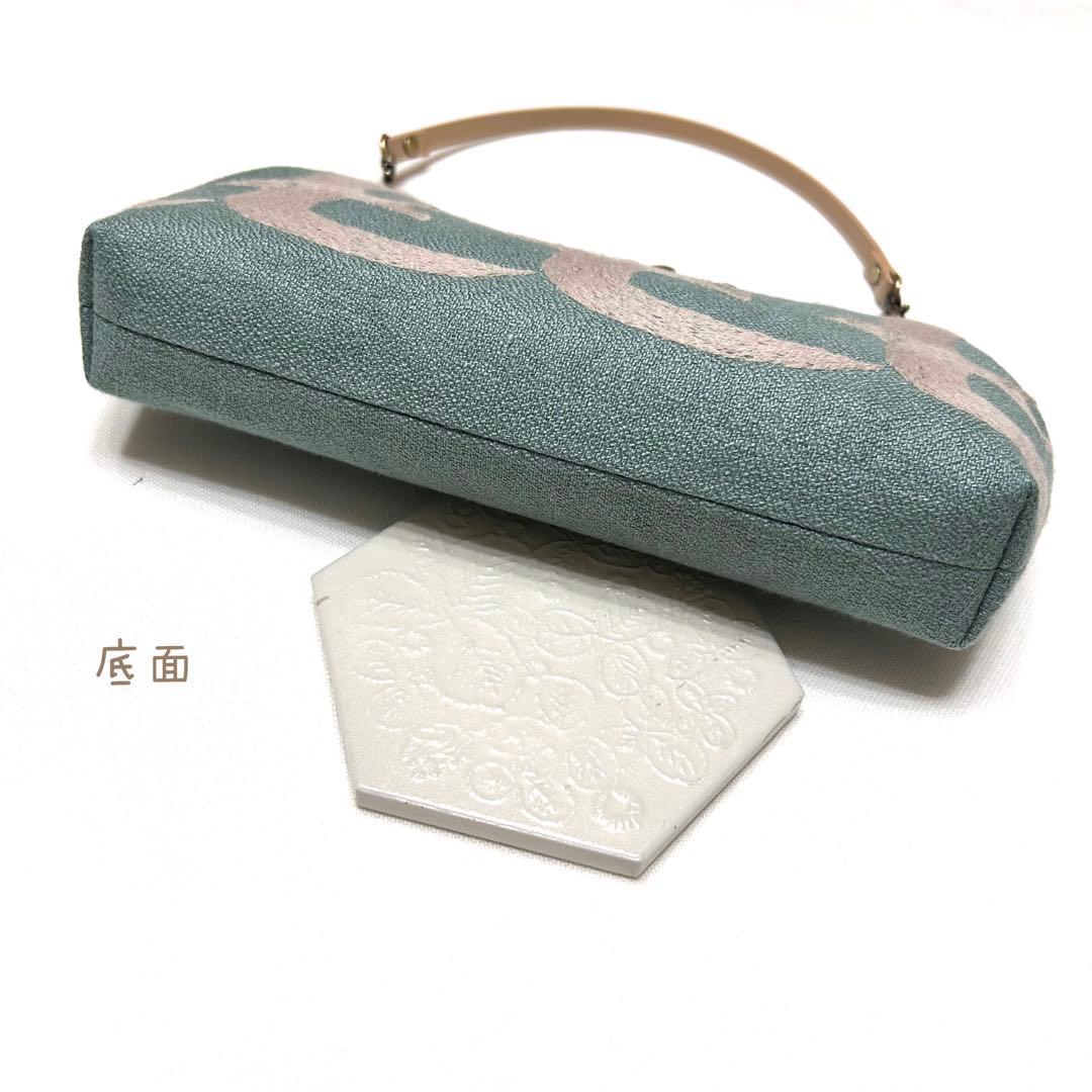 ミナペルホネン　ハンドメイド　がま口　お財布　バッグ　ストラップ付⭐️go!