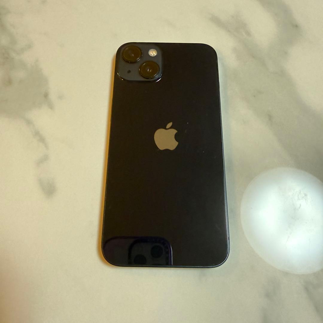 Apple iPhone 13 本体