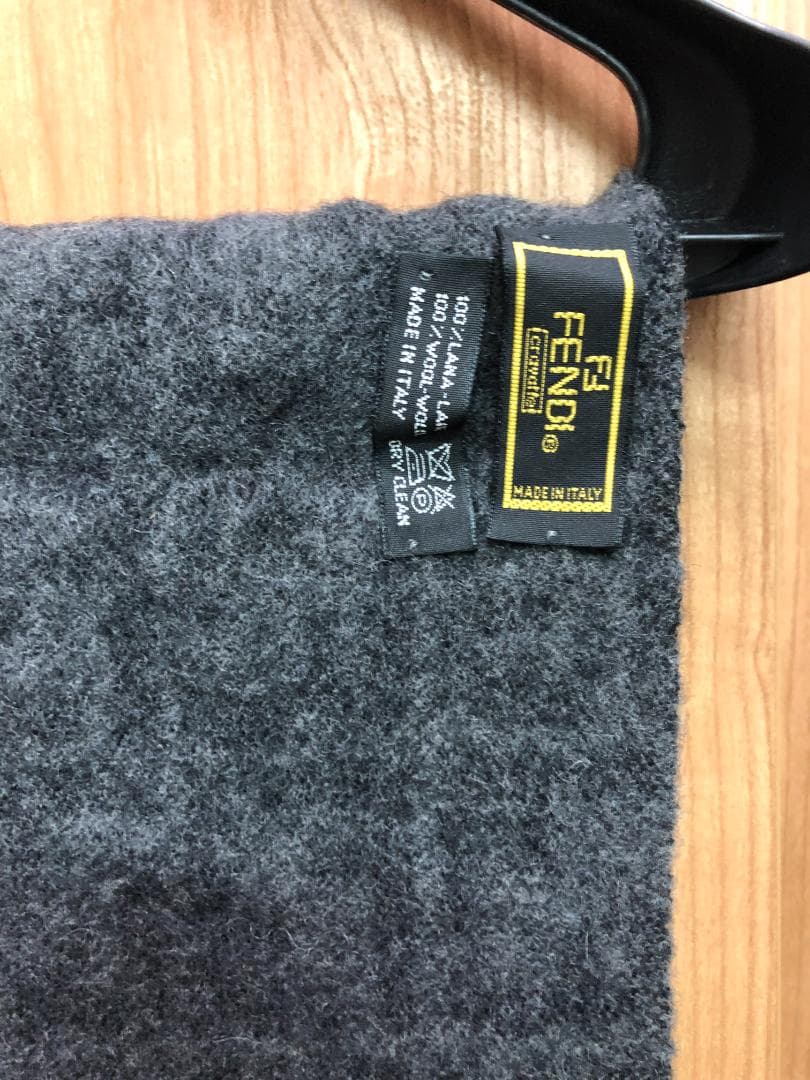 FENDI フェンディ ウール ズッカ柄 マフラー グレー 長さ164cm