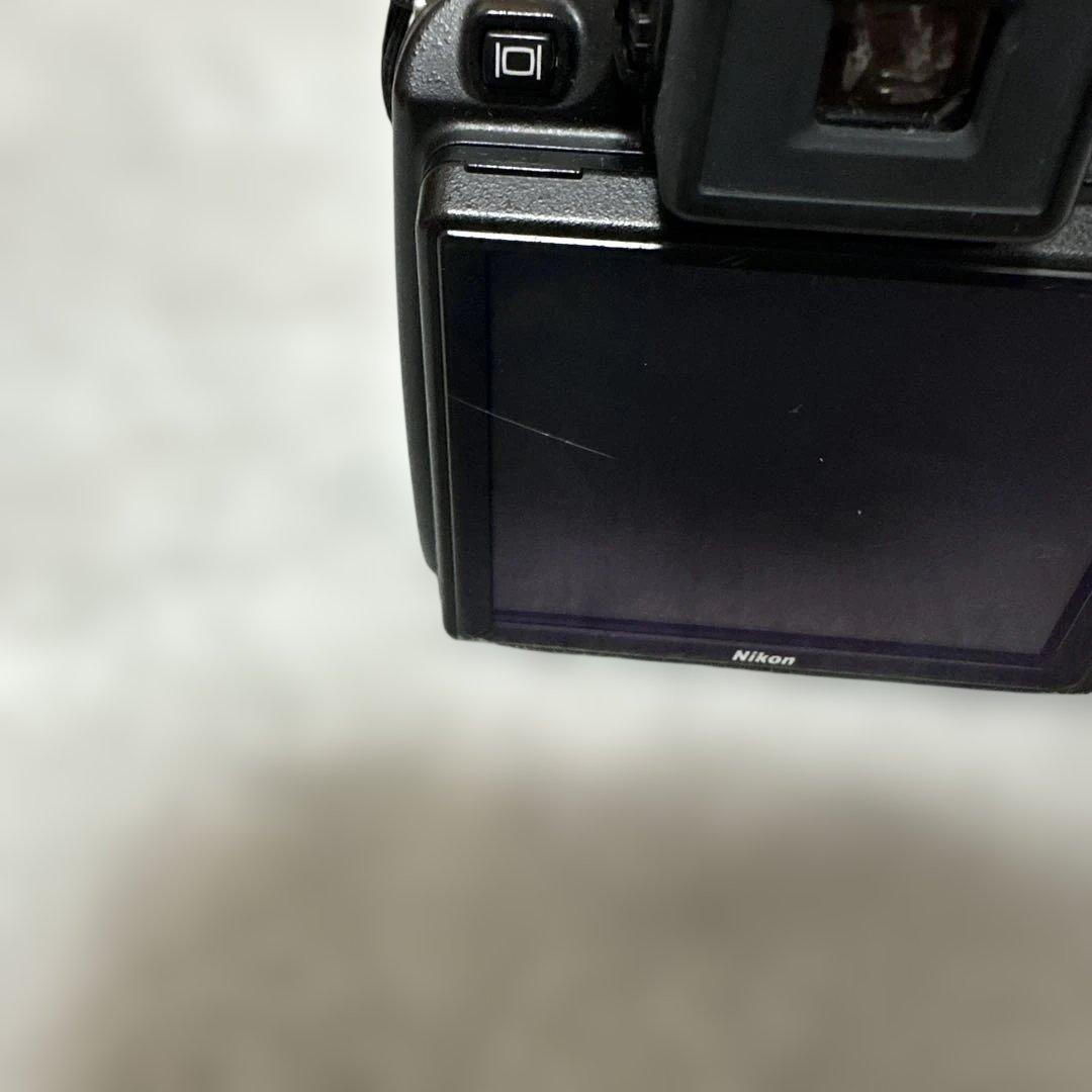 Nikon Coolpix P90 デジタルカメラ (バッテリー・充電器付き)