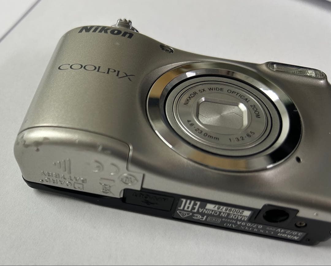 Nikon COOLPIX A10 シルバー