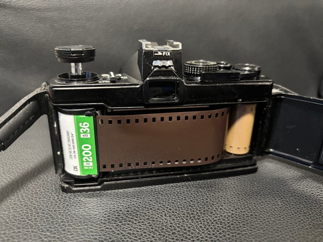 OLYMPUS OM-1 オリンパス　フィルム一眼レフカメラ 50mmレンズ