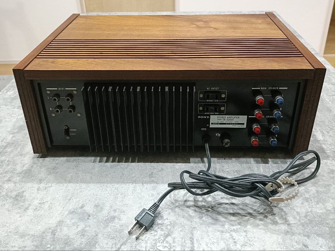 SONY 3200F ステレオ パワーアンプ ソニー （ジャンク品）