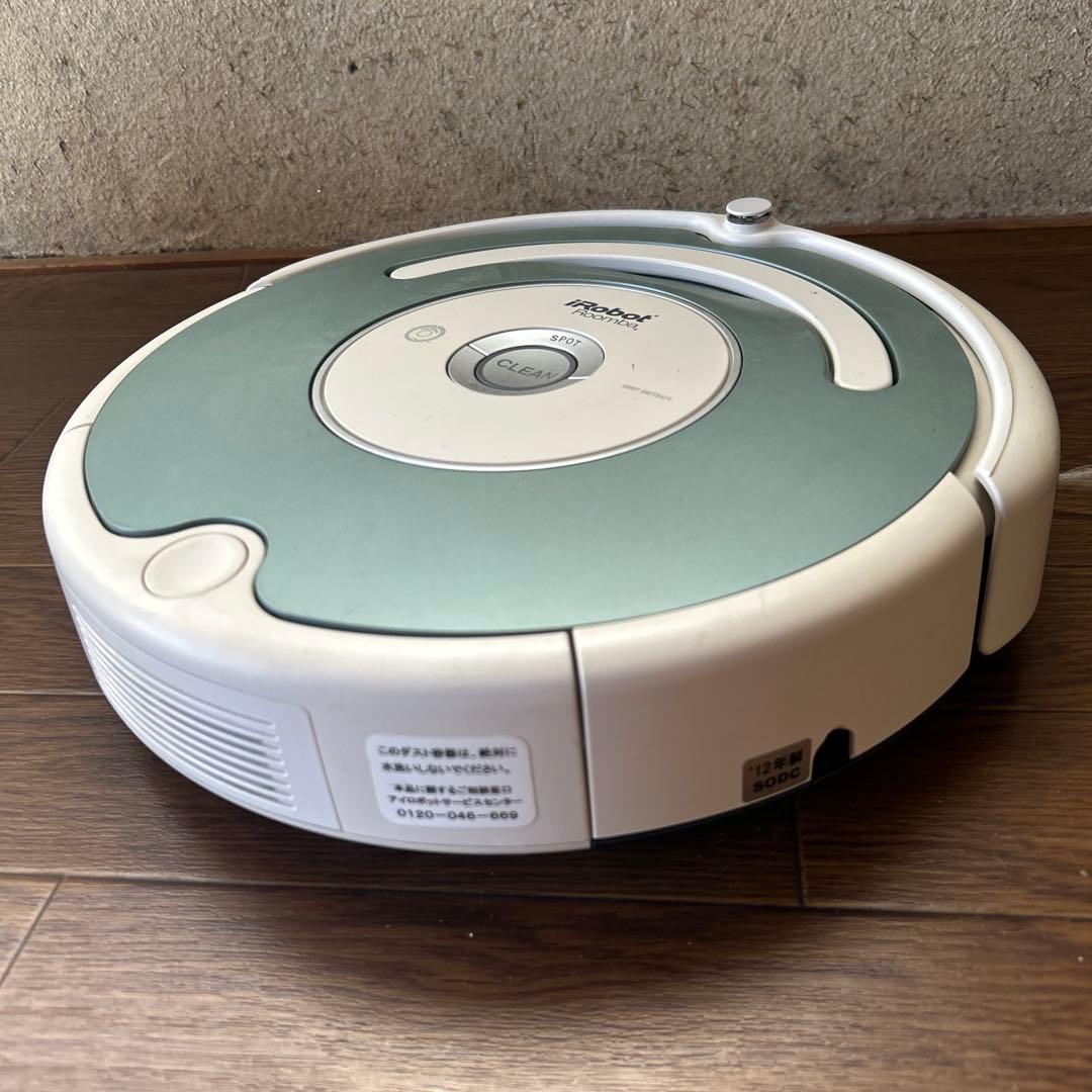 iRobot Roomba 本体と充電器(ジャンク品)