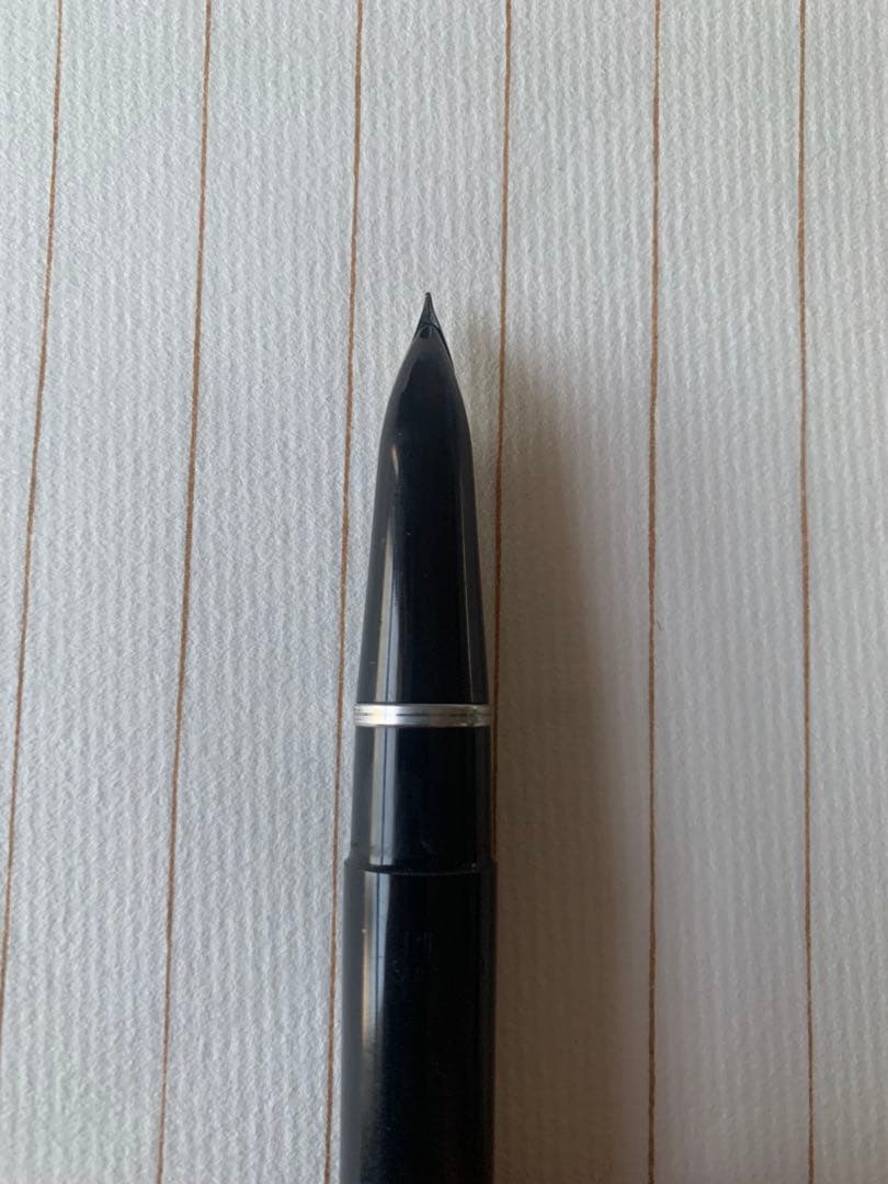 パイロット 14K ペン先万年筆 ＆ プラチナ 18K ペン先万年筆