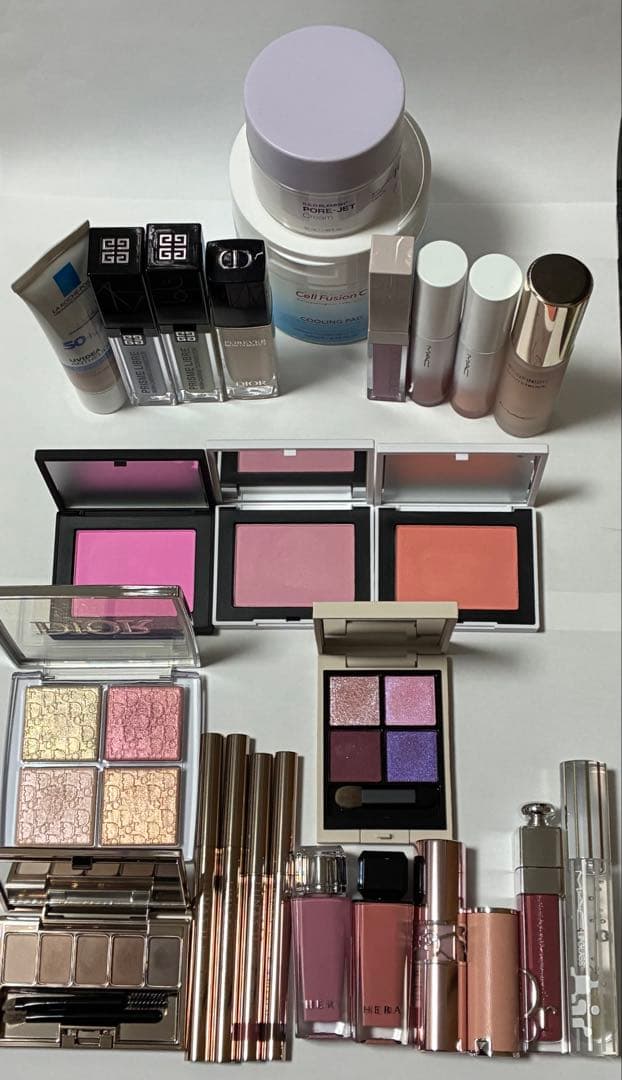 使用済み　デパコス　Dior NARS LUNASOL YSL GIVENCHY