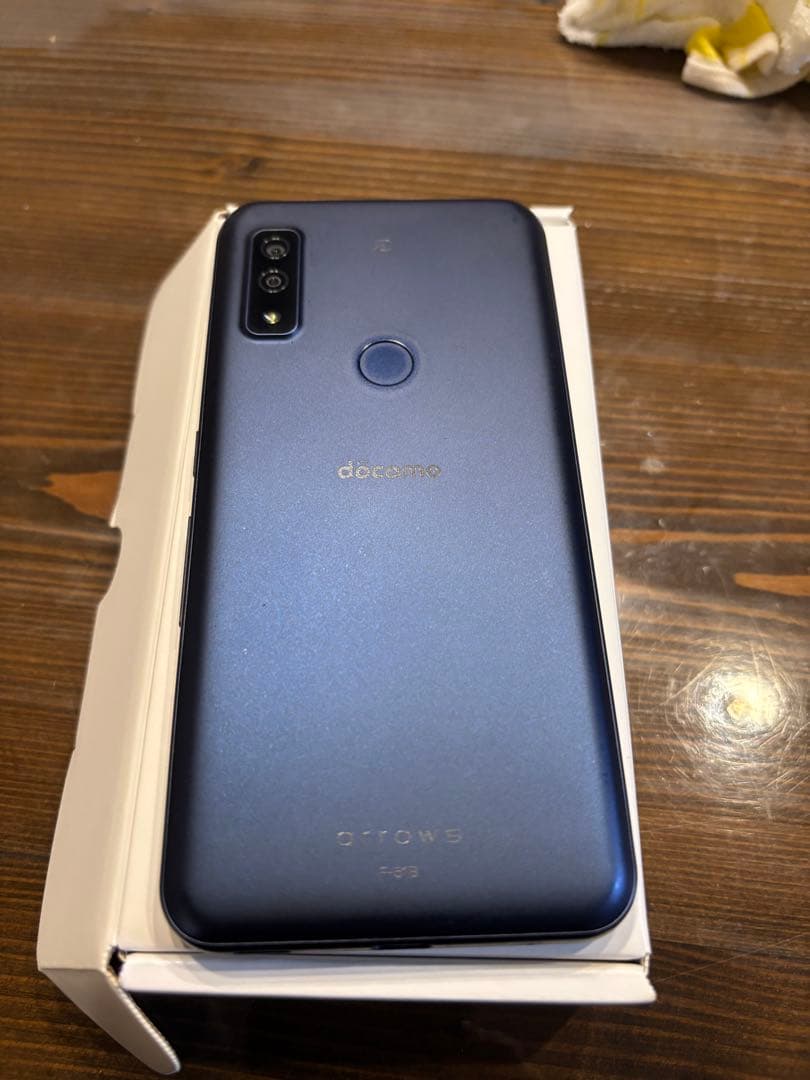 docomo arrows スマートフォン 本体