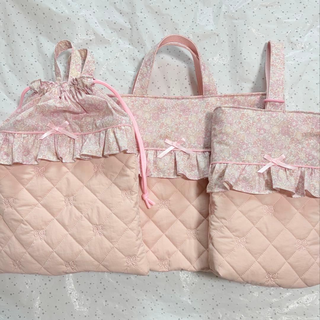 キラキラミシェル×リボン刺繍キルト　レッスンバック上履き入れ体操服袋ハンドメイド