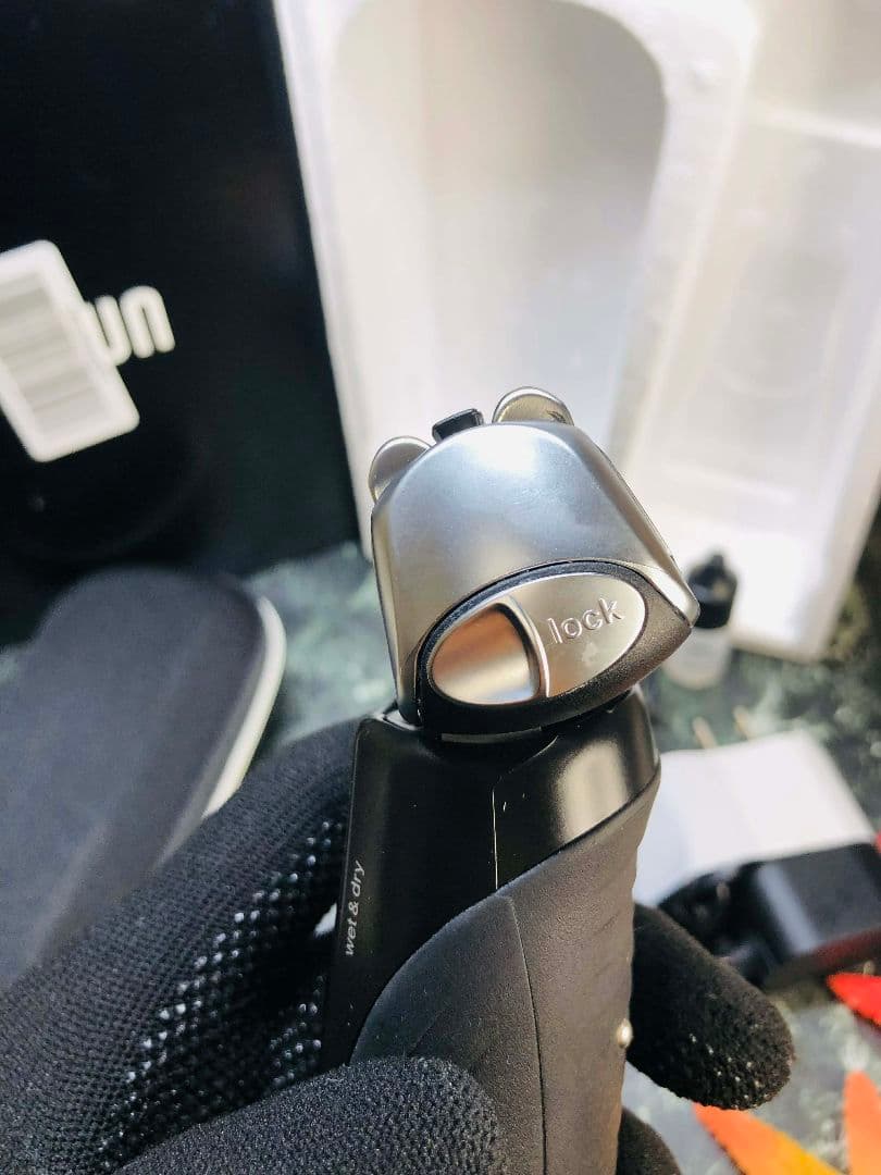 【未使用に近い】Braun Series 7 メンズ電気シェーバー