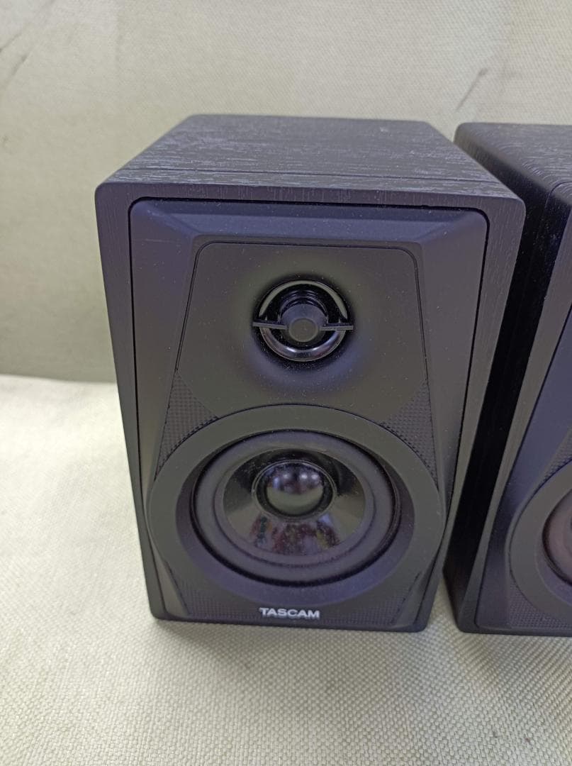 都《GPXCF》TASCAM　VL-S3BT　Bluetooth　スピーカー