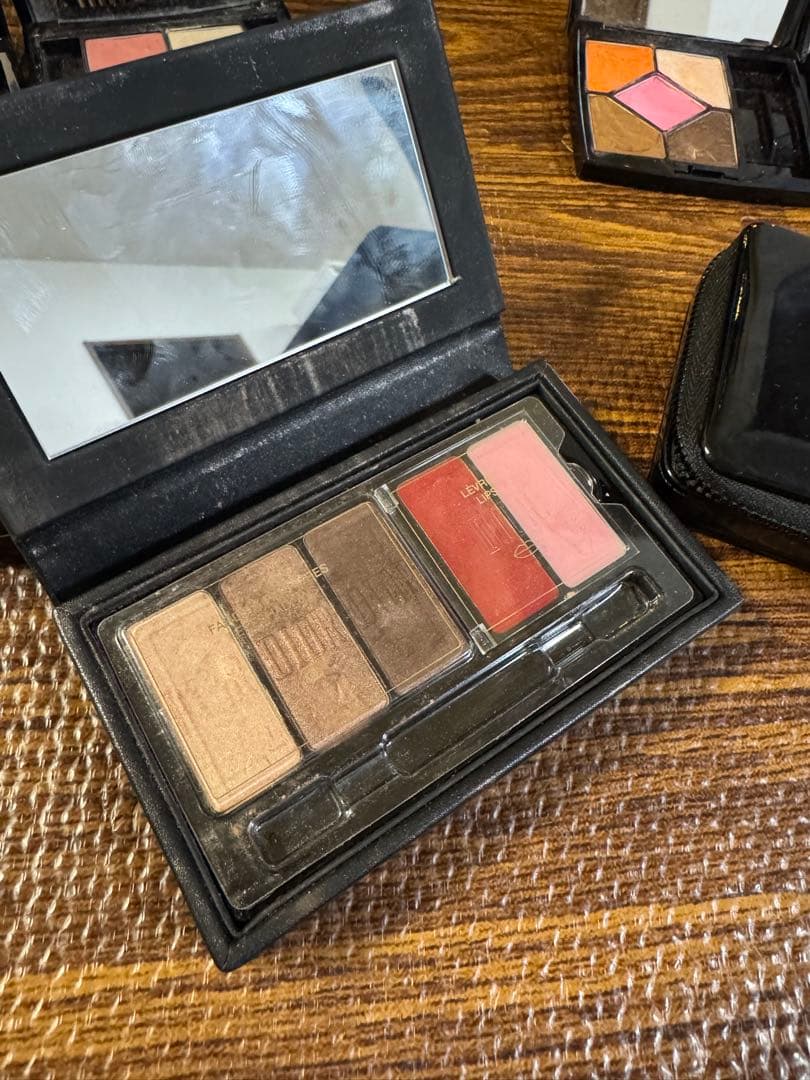 超お得♡DIORアイシャドウパレット（限定品含む）セット購入
