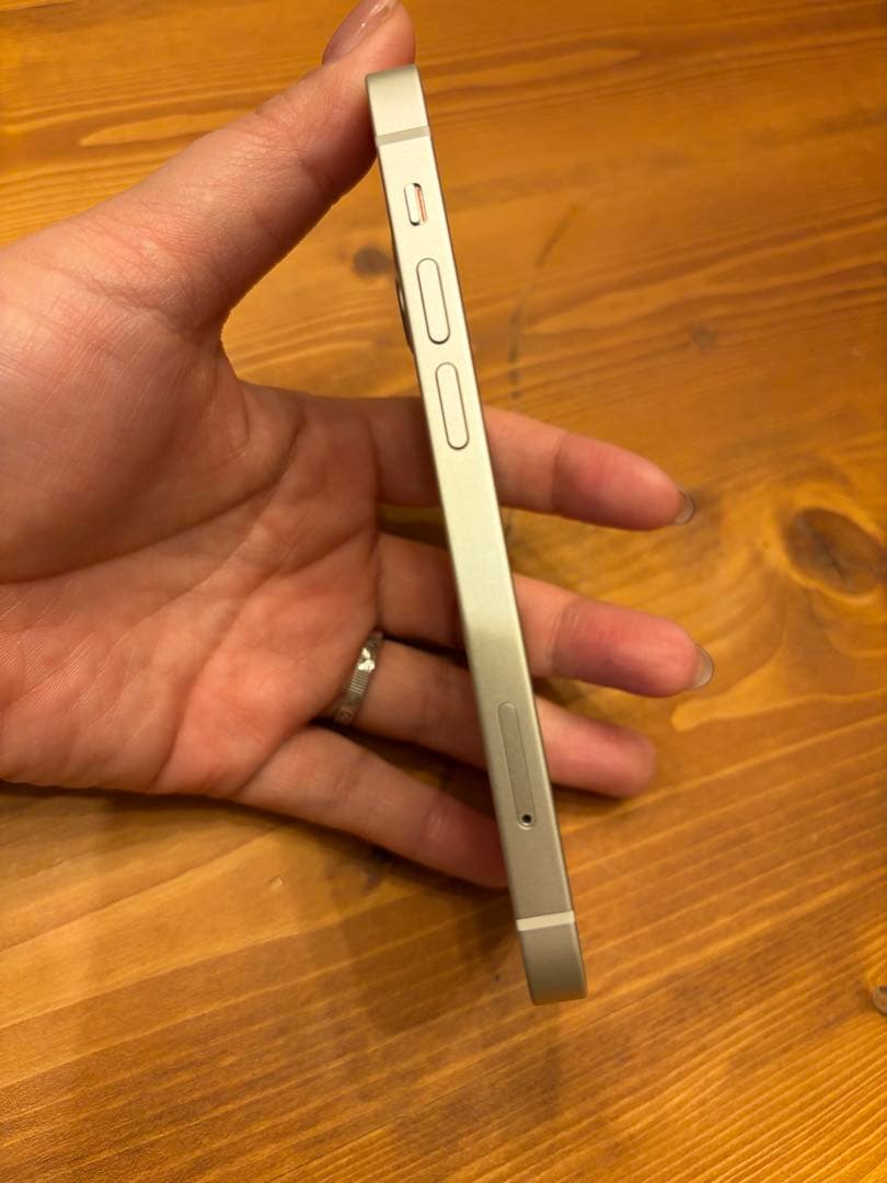iPhone 13 mini ホワイト 本体 SIMフリー