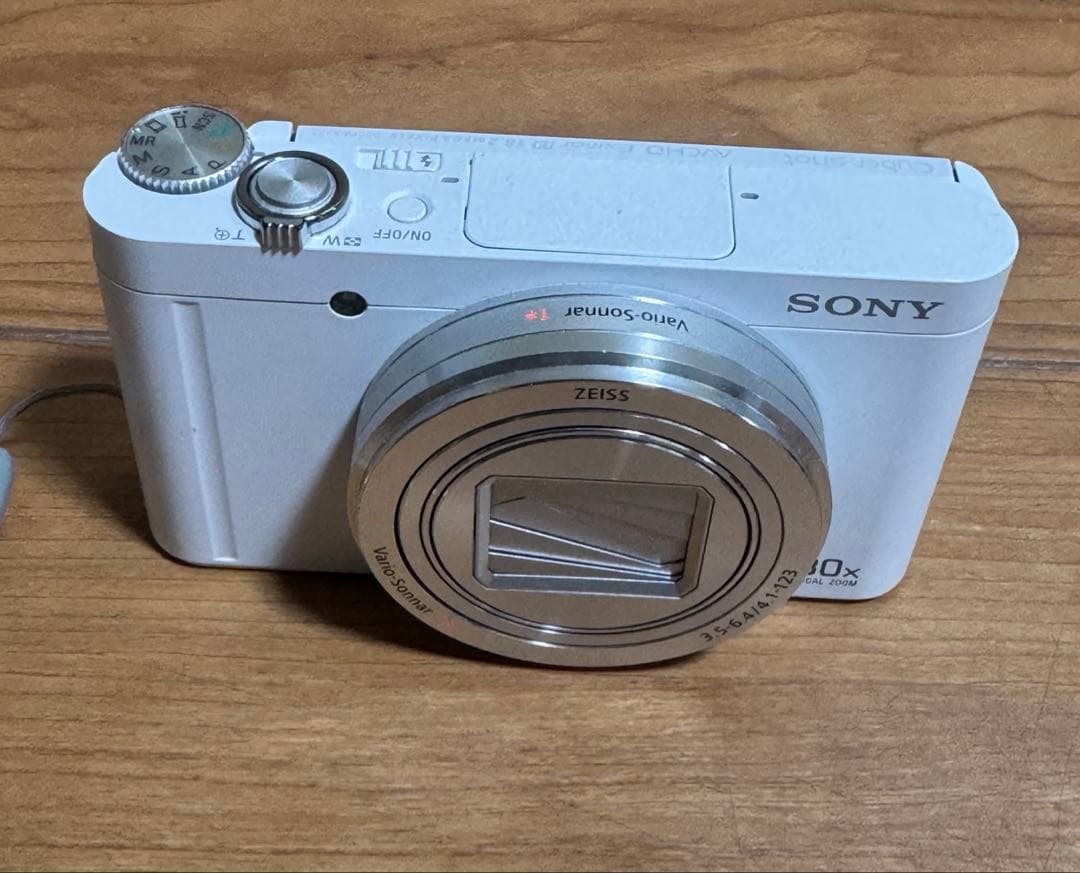 SONY Cyber-shot DSC-WX500 ホワイト　コンデジ