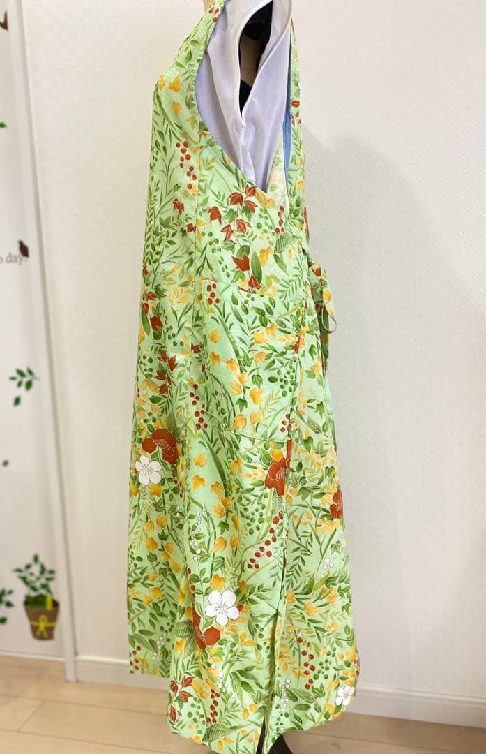 着物リメイク　エプロンドレス　エプロン　ワンピース　着物　古布　フリーサイズ