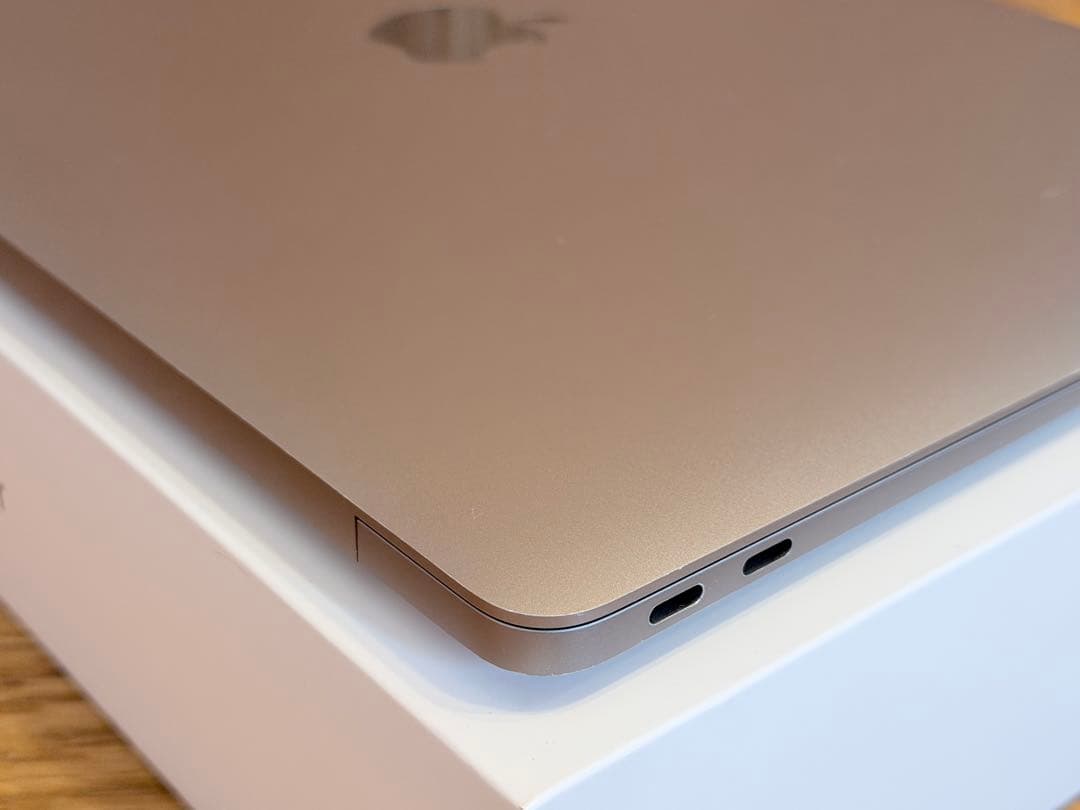 【即日発送】MacBook Air 2020 M1チップ 16GB&512GB