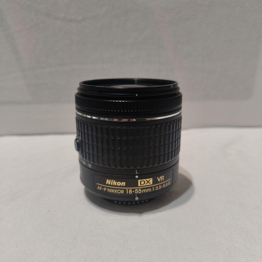 ニコン　D5600 18-55VRレンズキット　美品