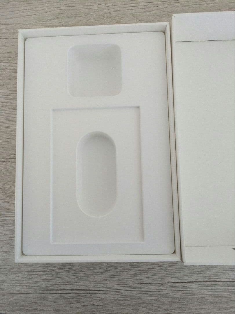 iPadmini4 32GB WiFi+Cellular　ゴールド