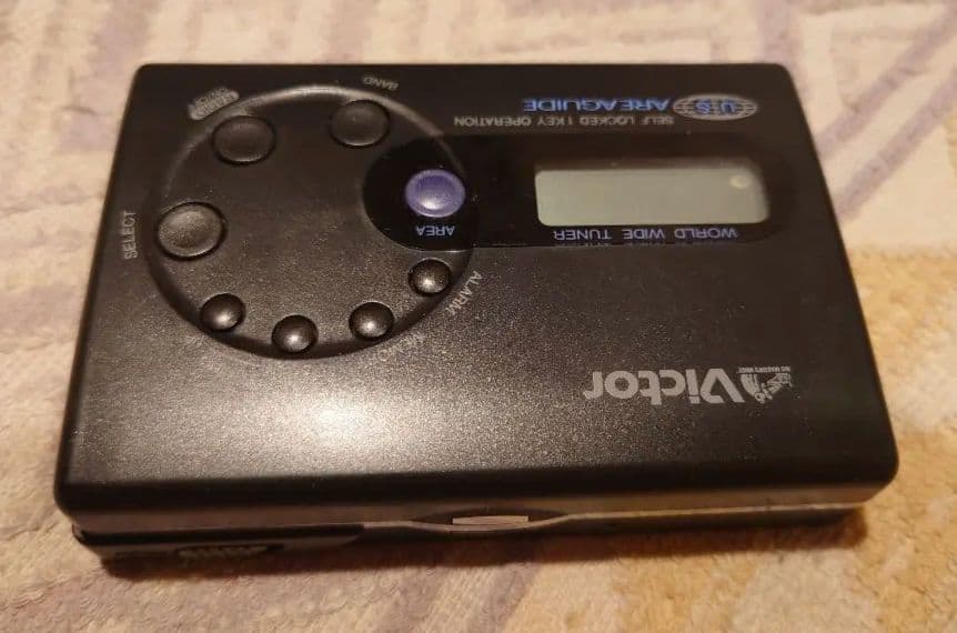 VictorビクターCX-F70ラジオカセットウォークマン当時物ラジオカセット