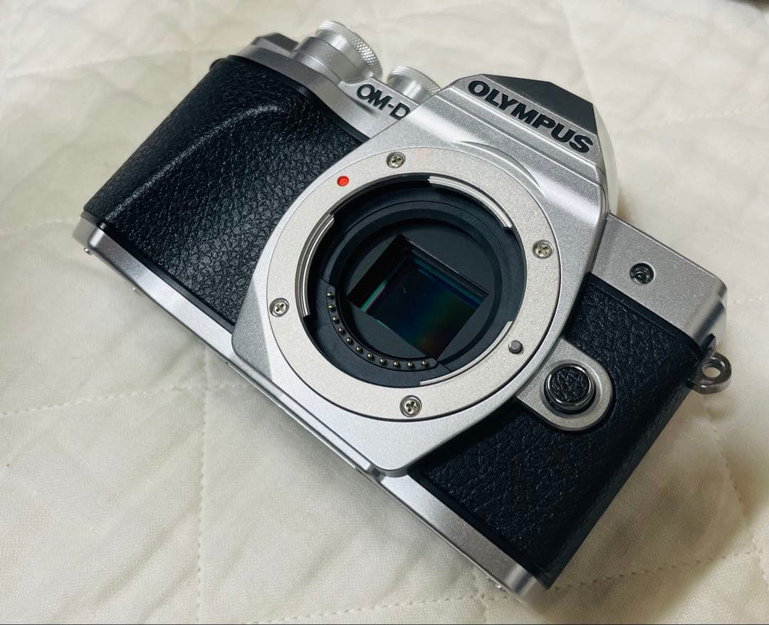 オリンパス OM-D E-M10 MarkⅢ