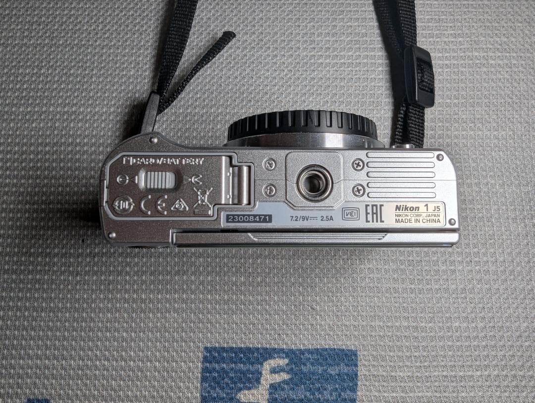 Nikon1 J5 レンズ他セット販売