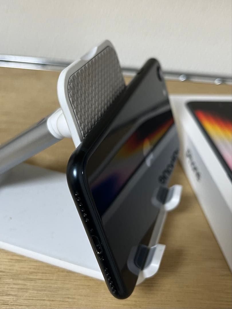 iPhone SE (第3世代) ブラック 128GB SIMフリー 極美品
