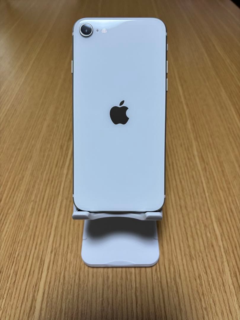 iPhoneSE（第2世代）128GB バッテリー最大容量95% ホワイト